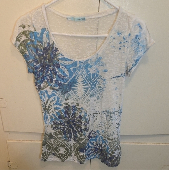 Maurices Size Large Tee - Picture 3 of 4